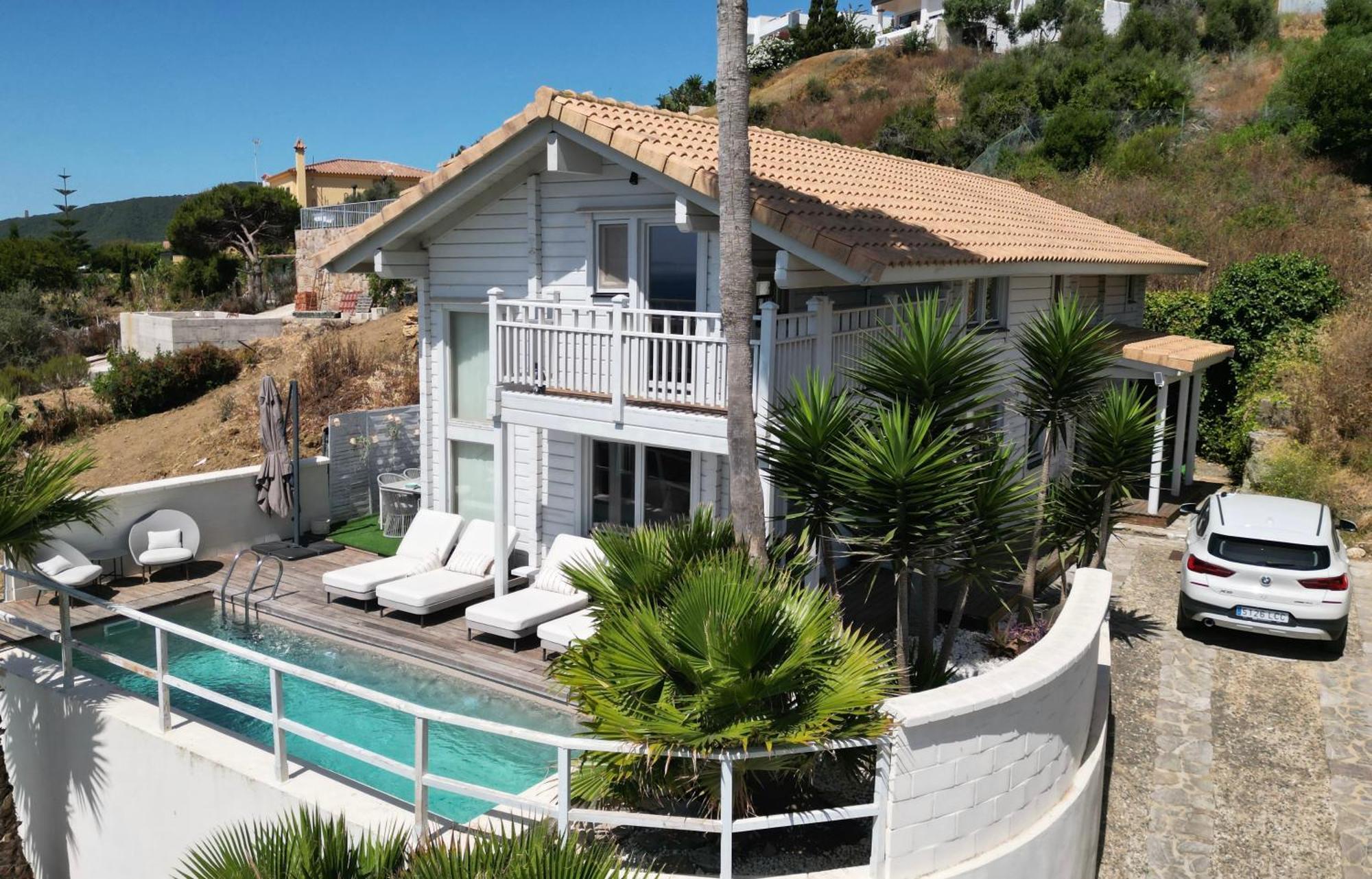 Increible Villa De Madera Con Vistas Al Mar อัลเฮซิราส ภายนอก รูปภาพ