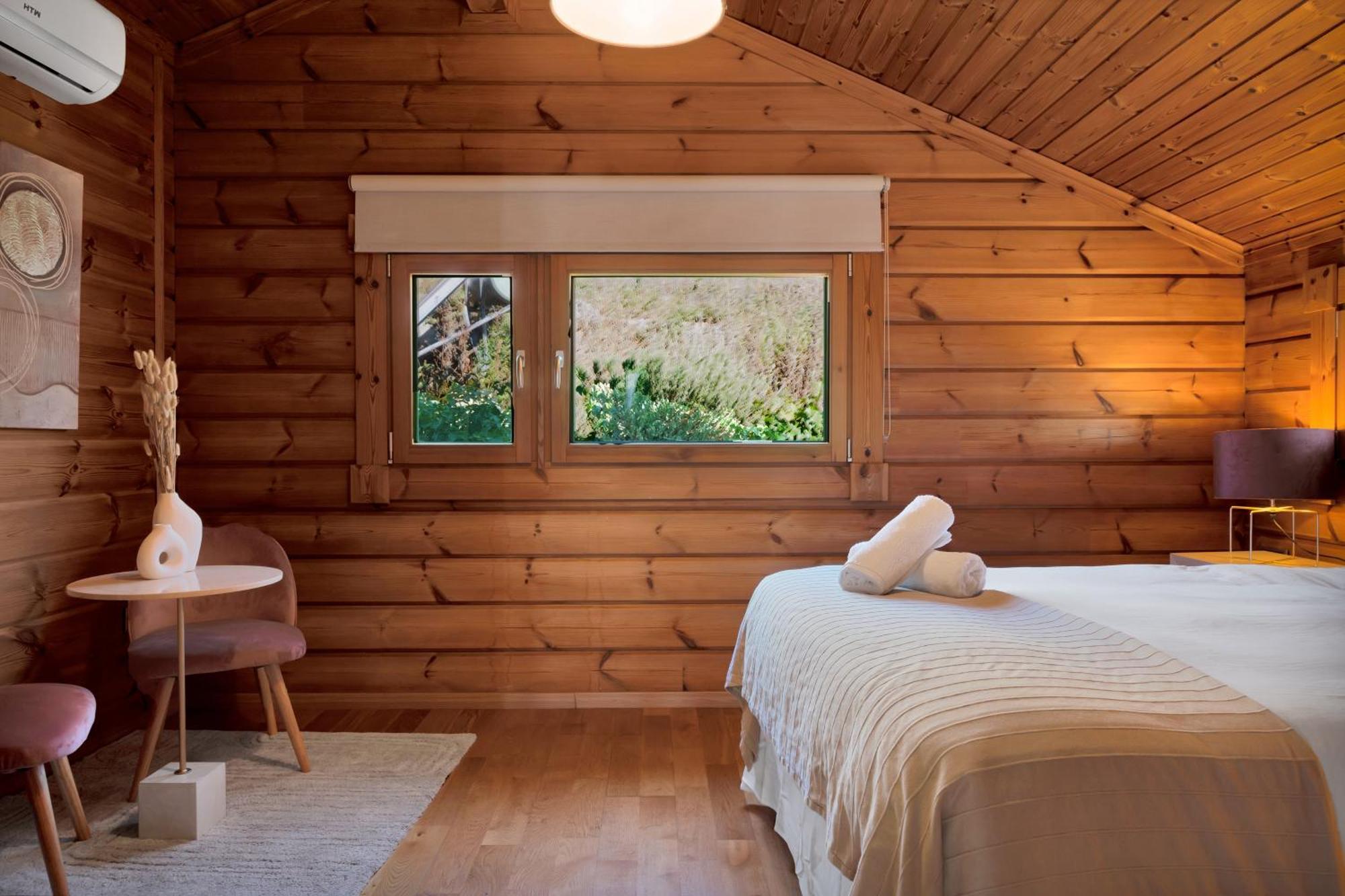Increible Villa De Madera Con Vistas Al Mar อัลเฮซิราส ภายนอก รูปภาพ