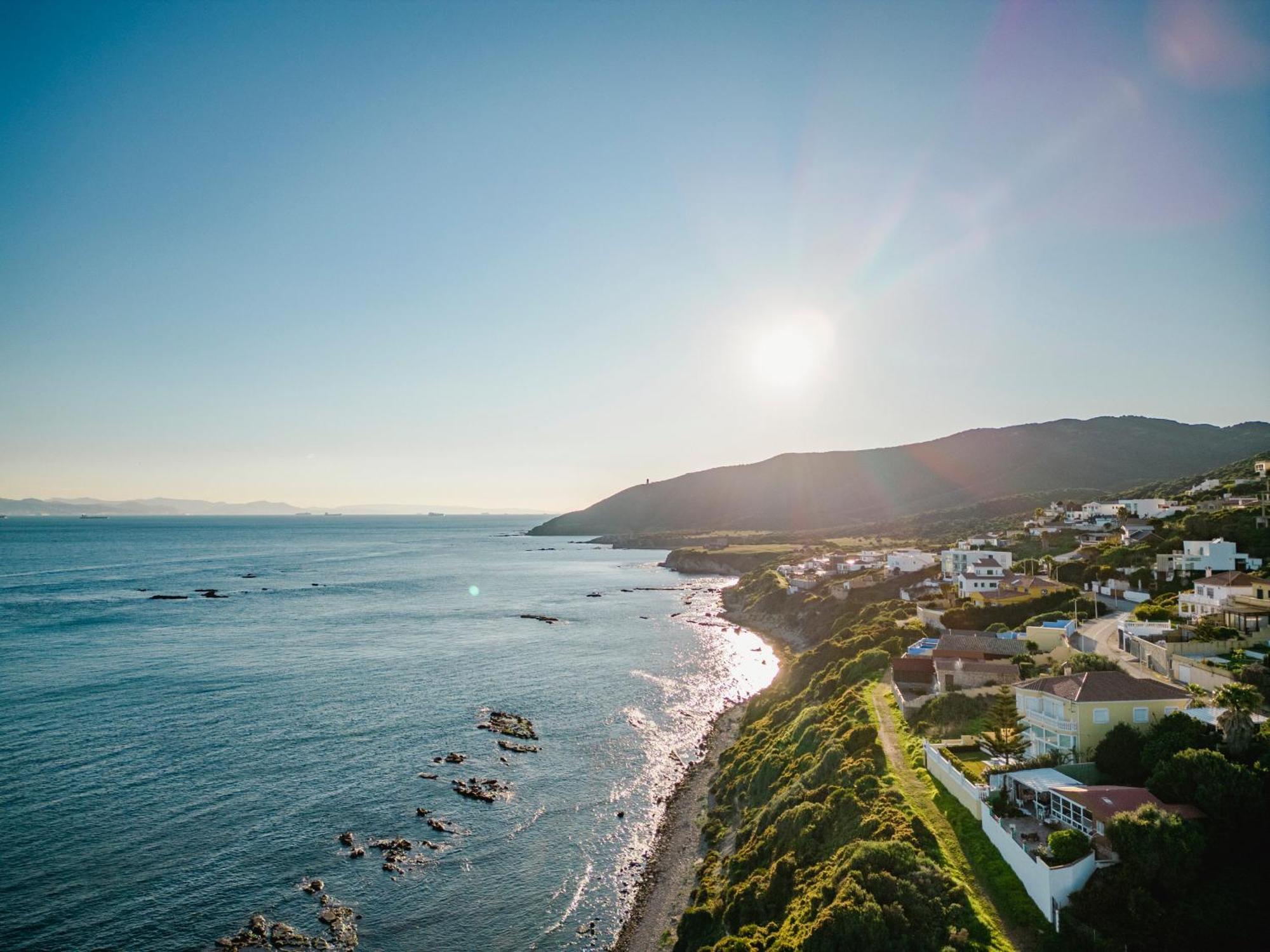 Increible Villa De Madera Con Vistas Al Mar อัลเฮซิราส ภายนอก รูปภาพ