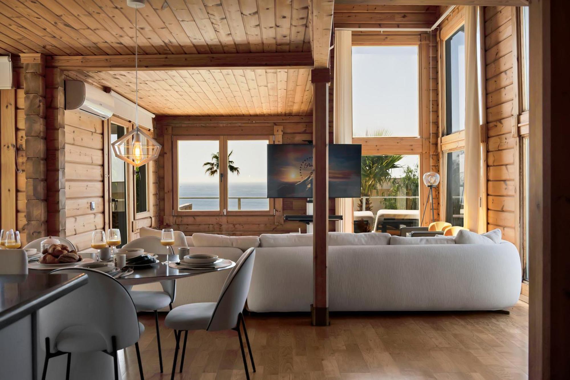Increible Villa De Madera Con Vistas Al Mar อัลเฮซิราส ภายนอก รูปภาพ